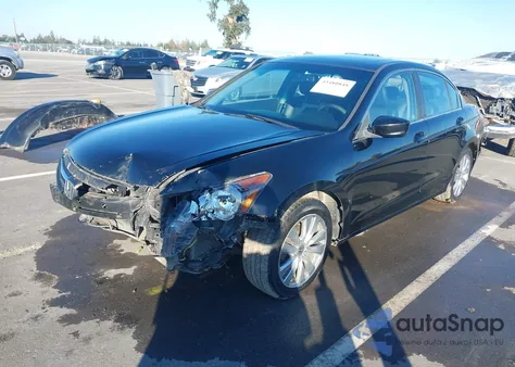 2012 Honda Accord 2.4 Ex-L z USA, uszkodzony, nr VIN 1HGCP2F84CA032970